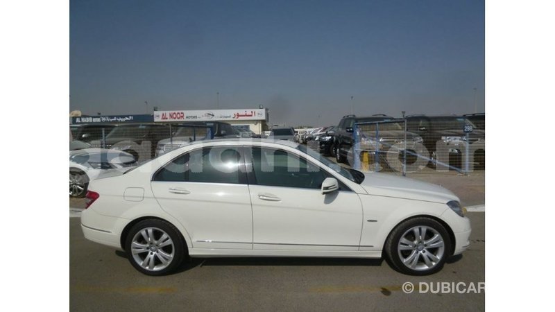 Big with watermark mercedes benz 200 somalia import dubai 3909