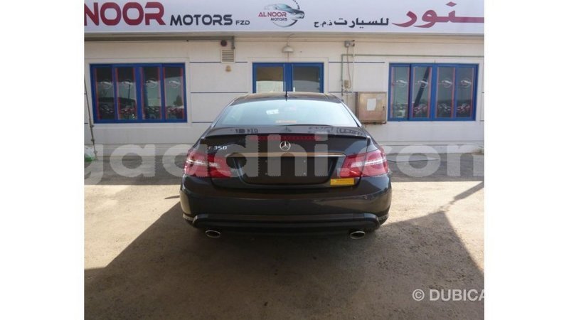 Big with watermark mercedes benz 190 somalia import dubai 3910