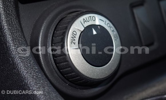 Buy Import Renault Duster White Car in Import - Dubai in Somalia Buy Import Renault Duster White Car in Import - Dubai in Somalia