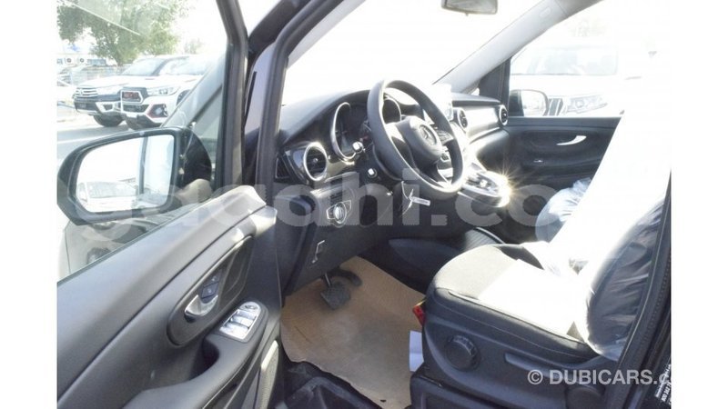 Big with watermark mercedes benz 250 somalia import dubai 3917