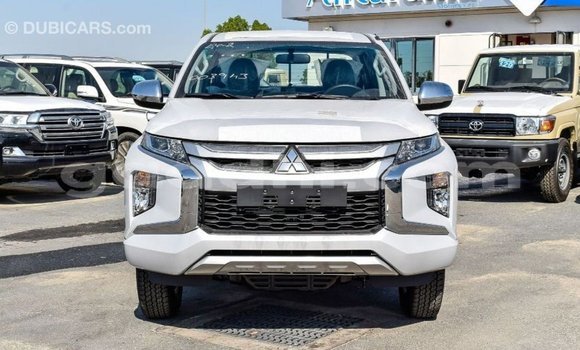 ይግዙ Imported Mitsubishi L200 ነጭ መኪና በ Import - Dubai በ ሶማሊያ ይግዙ Imported Mitsubishi L200 ነጭ መኪና በ Import - Dubai በ ሶማሊያ