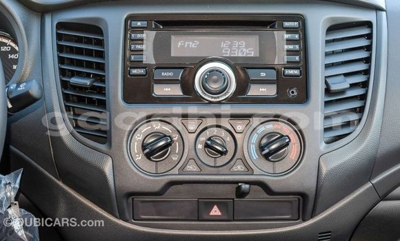 ይግዙ Imported Mitsubishi L200 ነጭ መኪና በ Import - Dubai በ ሶማሊያ ይግዙ Imported Mitsubishi L200 ነጭ መኪና በ Import - Dubai በ ሶማሊያ