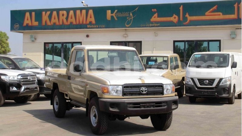 Big with watermark toyota land cruiser somalia import dubai 3926