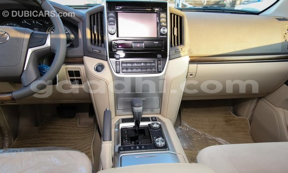 Buy Import Toyota Land Cruiser White Car in Import - Dubai in Somalia Buy Import Toyota Land Cruiser White Car in Import - Dubai in Somalia