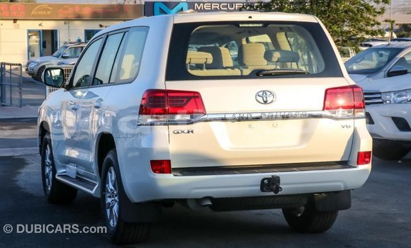 Buy Import Toyota Land Cruiser White Car in Import - Dubai in Somalia Buy Import Toyota Land Cruiser White Car in Import - Dubai in Somalia