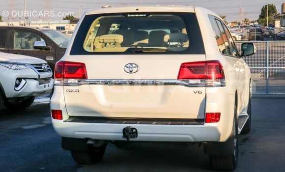 Buy Import Toyota Land Cruiser White Car in Import - Dubai in Somalia Buy Import Toyota Land Cruiser White Car in Import - Dubai in Somalia