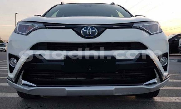 Buy Import Toyota RAV4 White Car in Import - Dubai in Somalia Buy Import Toyota RAV4 White Car in Import - Dubai in Somalia