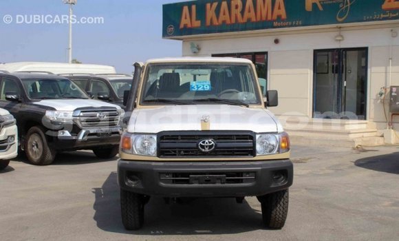 Buy Import Toyota Land Cruiser Beige Car in Import - Dubai in Somalia Buy Import Toyota Land Cruiser Beige Car in Import - Dubai in Somalia