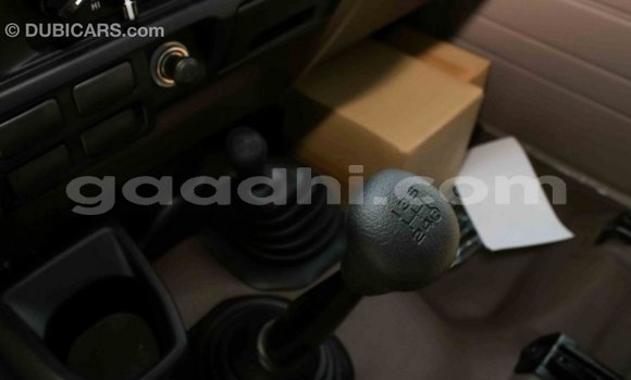 Buy Import Toyota Land Cruiser Beige Car in Import - Dubai in Somalia Buy Import Toyota Land Cruiser Beige Car in Import - Dubai in Somalia