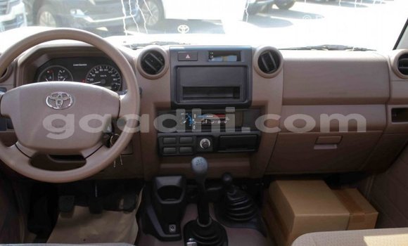 ይግዙ Imported Toyota Land Cruiser Beige መኪና በ Import - Dubai በ ሶማሊያ ይግዙ Imported Toyota Land Cruiser Beige መኪና በ Import - Dubai በ ሶማሊያ