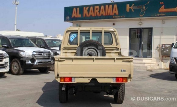 ይግዙ Imported Toyota Land Cruiser Beige መኪና በ Import - Dubai በ ሶማሊያ ይግዙ Imported Toyota Land Cruiser Beige መኪና በ Import - Dubai በ ሶማሊያ