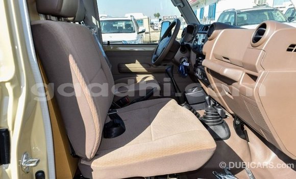 Buy Import Toyota Land Cruiser Beige Car in Import - Dubai in Somalia Buy Import Toyota Land Cruiser Beige Car in Import - Dubai in Somalia