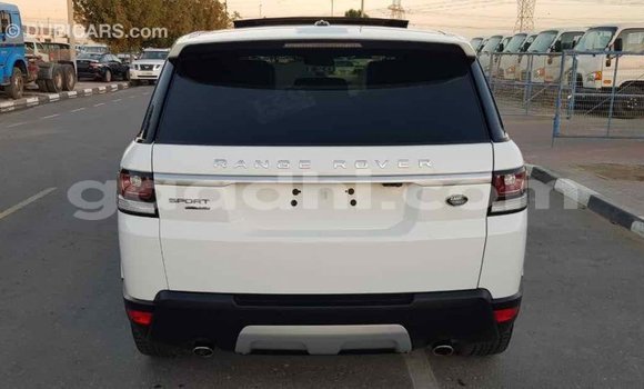 Buy Import Land Rover Range Rover White Car in Import - Dubai in Somalia Buy Import Land Rover Range Rover White Car in Import - Dubai in Somalia