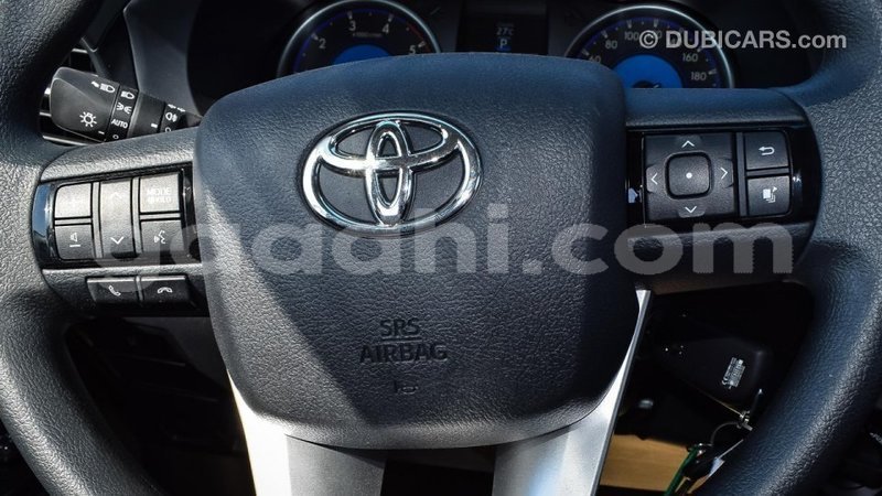 Big with watermark toyota hilux somalia import dubai 3959