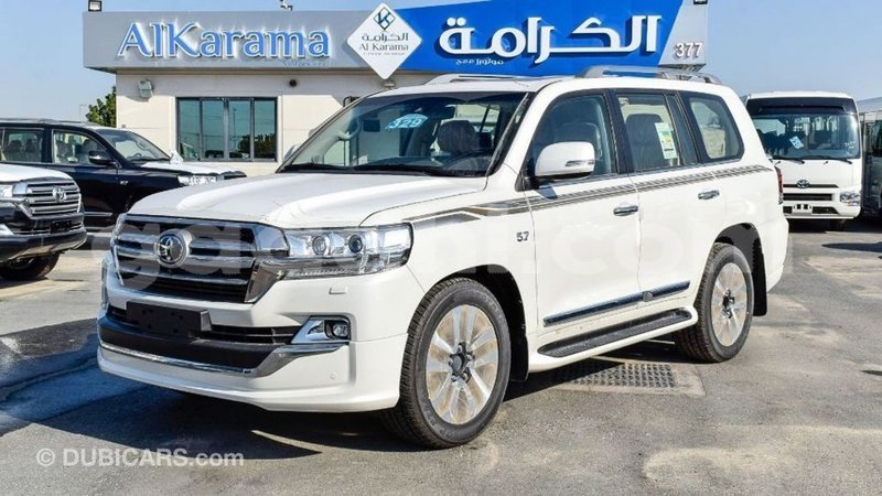 Big with watermark toyota land cruiser somalia import dubai 3962