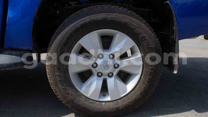 Big with watermark toyota hilux somalia import dubai 3963