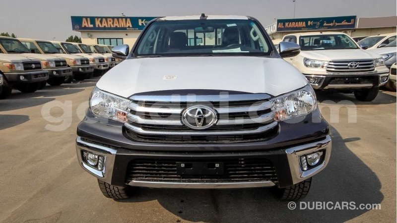 Big with watermark toyota hilux somalia import dubai 3964