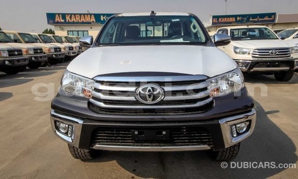 ይግዙ Imported Toyota Hilux ጥቁር መኪና በ Import - Dubai በ ሶማሊያ ይግዙ Imported Toyota Hilux ጥቁር መኪና በ Import - Dubai በ ሶማሊያ