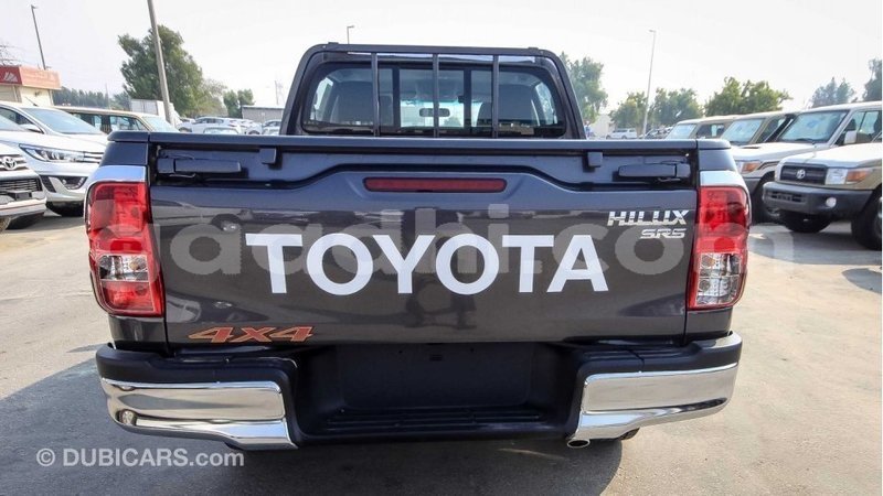 Big with watermark toyota hilux somalia import dubai 3964