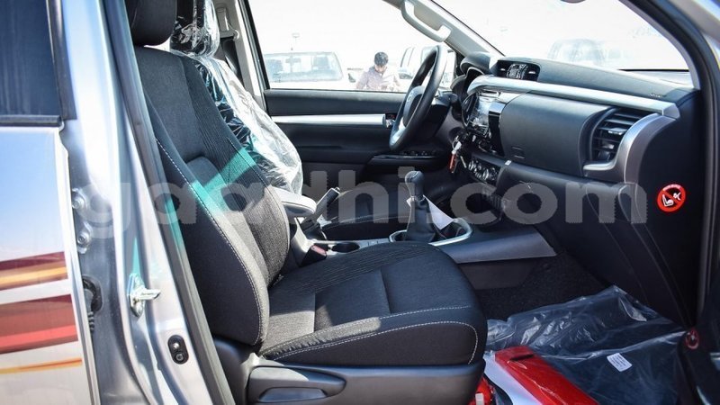 Big with watermark toyota hilux somalia import dubai 3966