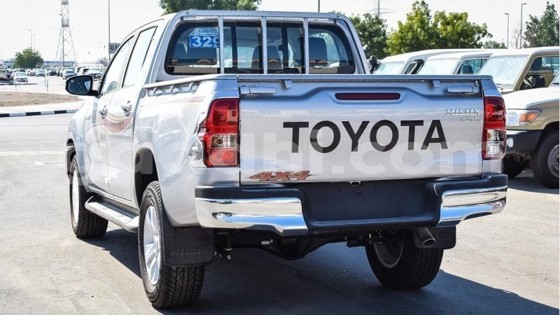 Big with watermark toyota hilux somalia import dubai 3966