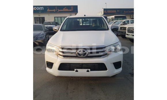 Buy Import Toyota Hilux White Car in Import - Dubai in Somalia Buy Import Toyota Hilux White Car in Import - Dubai in Somalia