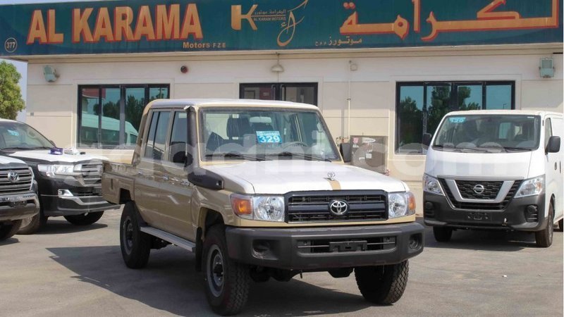 Big with watermark toyota land cruiser somalia import dubai 3969