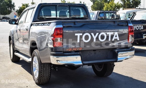ይግዙ Imported Toyota Hilux ሌላ መኪና በ Import - Dubai በ ሶማሊያ ይግዙ Imported Toyota Hilux ሌላ መኪና በ Import - Dubai በ ሶማሊያ