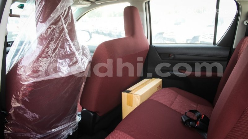 Big with watermark toyota hilux somalia import dubai 3973