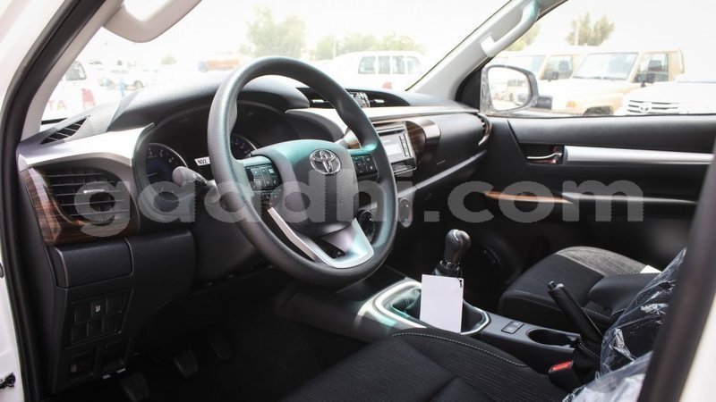 Big with watermark toyota hilux somalia import dubai 3974