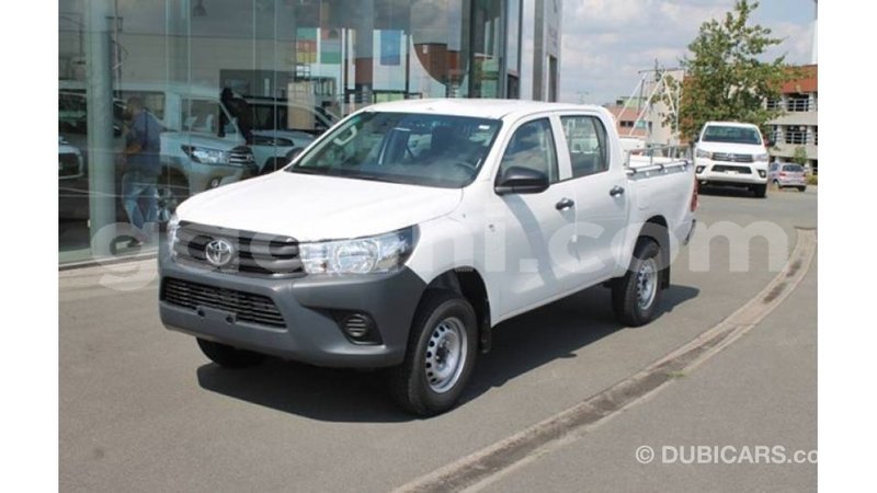 Big with watermark toyota hilux somalia import dubai 3977