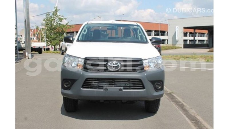 Big with watermark toyota hilux somalia import dubai 3977