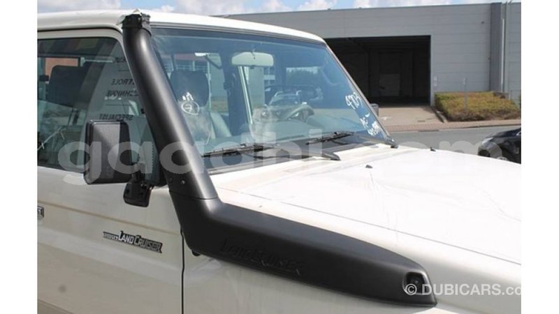 Big with watermark toyota land cruiser somalia import dubai 3980