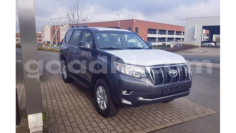 Big with watermark toyota prado somalia import dubai 3982