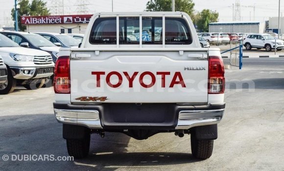 Buy Import Toyota Hilux White Car in Import - Dubai in Somalia Buy Import Toyota Hilux White Car in Import - Dubai in Somalia