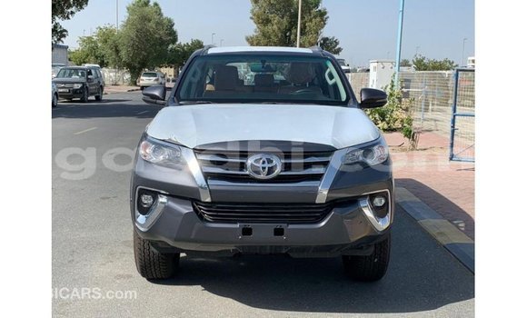 ይግዙ Imported Toyota Fortuner ሌላ መኪና በ Import - Dubai በ ሶማሊያ ይግዙ Imported Toyota Fortuner ሌላ መኪና በ Import - Dubai በ ሶማሊያ