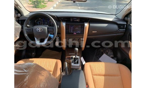 ይግዙ Imported Toyota Fortuner ሌላ መኪና በ Import - Dubai በ ሶማሊያ ይግዙ Imported Toyota Fortuner ሌላ መኪና በ Import - Dubai በ ሶማሊያ