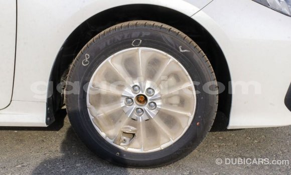 Buy Import Toyota Corolla White Car in Import - Dubai in Somalia Buy Import Toyota Corolla White Car in Import - Dubai in Somalia