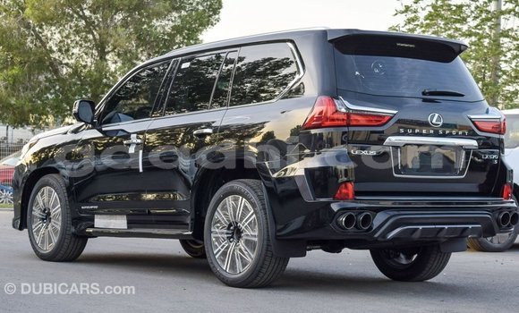 اشتري Imported Lexus LX أسود سيارة في Import - Dubai في الصومال اشتري Imported Lexus LX أسود سيارة في Import - Dubai في الصومال