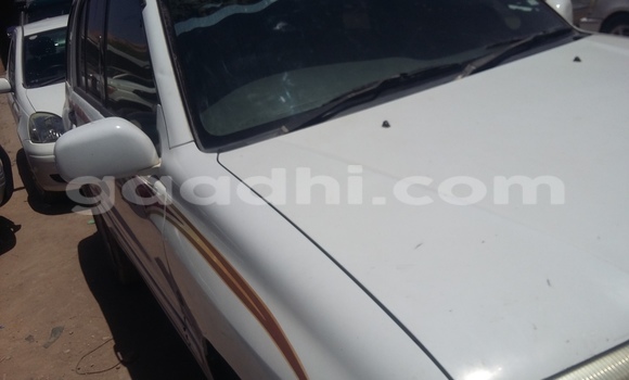 Buy Used Suzuki Grand Vitara White Car in Mogadishu in Somalia Buy Used Suzuki Grand Vitara White Car in Mogadishu in Somalia