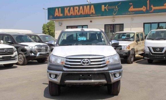 Nunua Imported Toyota Hilux Nyingine Gari ndani ya Import - Dubai nchini Somalia Nunua Imported Toyota Hilux Nyingine Gari ndani ya Import - Dubai nchini Somalia