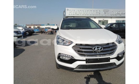 اشتري Imported Hyundai Santa Fe أبيض سيارة في Import - Dubai في الصومال اشتري Imported Hyundai Santa Fe أبيض سيارة في Import - Dubai في الصومال