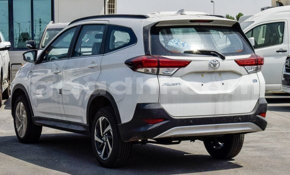 ይግዙ Imported Toyota Rush ነጭ መኪና በ Import - Dubai በ ሶማሊያ ይግዙ Imported Toyota Rush ነጭ መኪና በ Import - Dubai በ ሶማሊያ