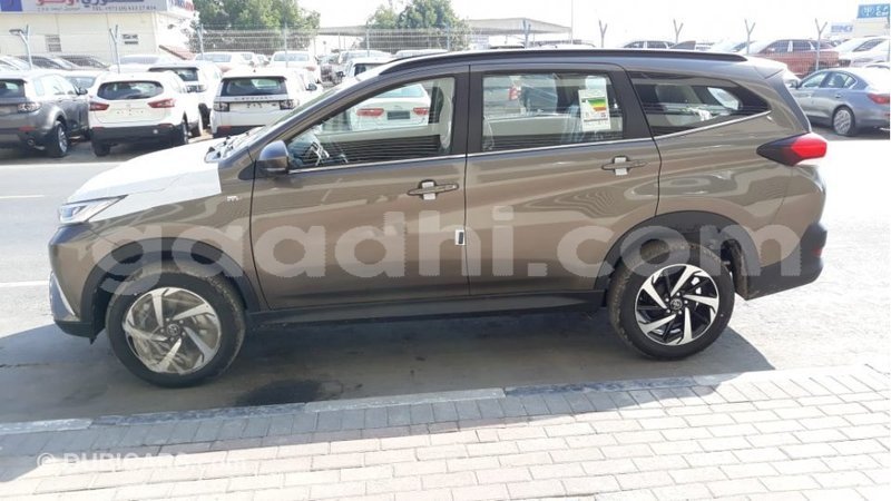 Big with watermark toyota rush somalia import dubai 4002