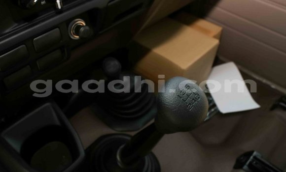 Buy Import Toyota Land Cruiser Beige Car in Import - Dubai in Somalia Buy Import Toyota Land Cruiser Beige Car in Import - Dubai in Somalia