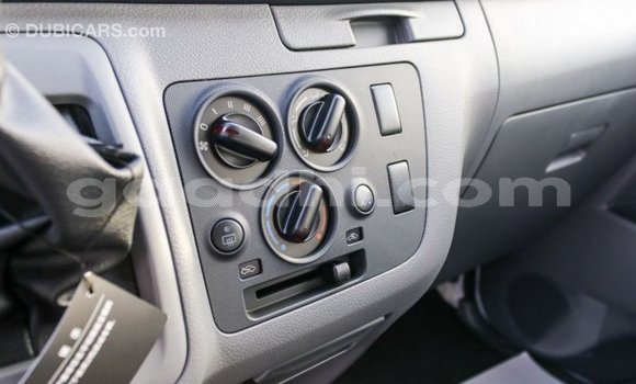 Buy Import Nissan Urvan White Car in Import - Dubai in Somalia Buy Import Nissan Urvan White Car in Import - Dubai in Somalia