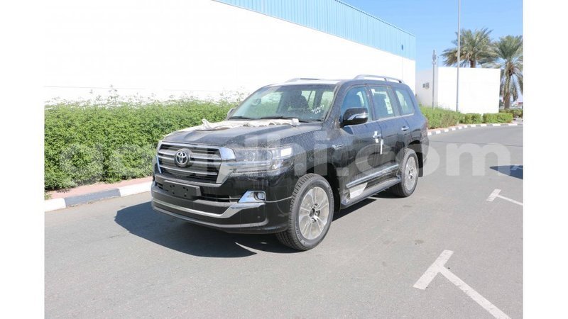 Big with watermark toyota land cruiser somalia import dubai 4006