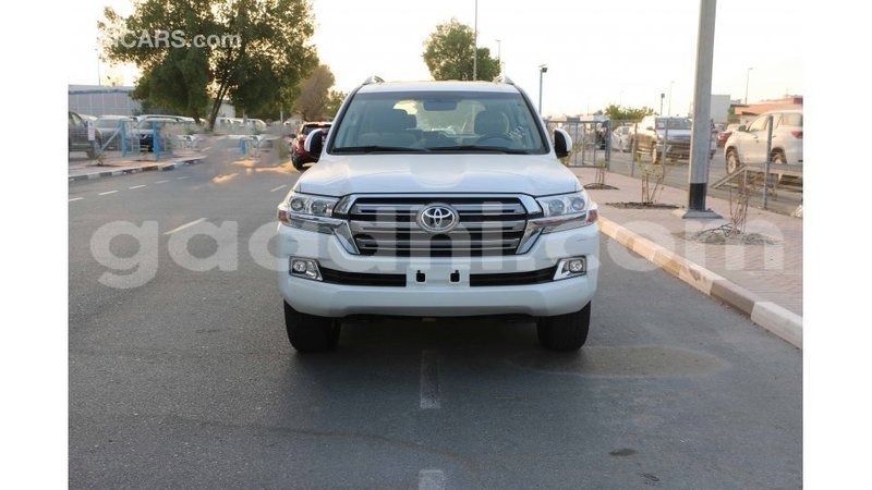 Big with watermark toyota land cruiser somalia import dubai 4008