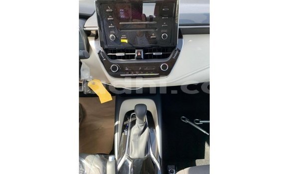 ይግዙ Imported Toyota Corolla ነጭ መኪና በ Import - Dubai በ ሶማሊያ ይግዙ Imported Toyota Corolla ነጭ መኪና በ Import - Dubai በ ሶማሊያ