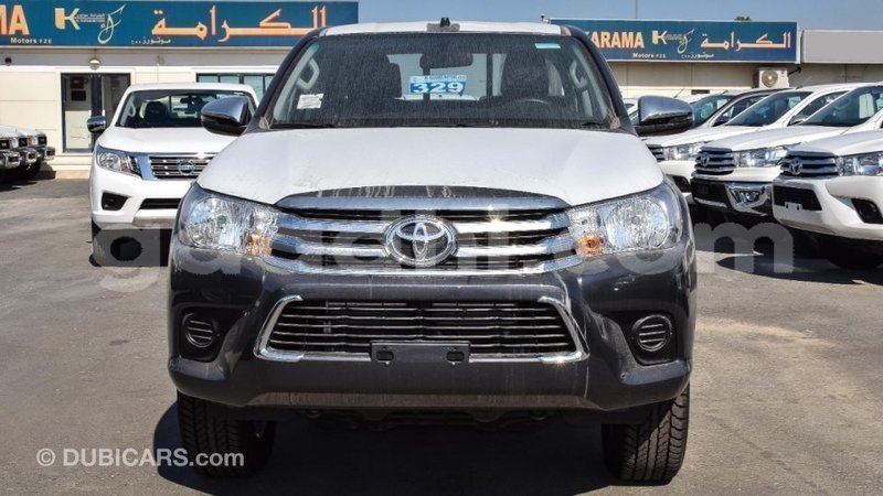 Big with watermark toyota hilux somalia import dubai 4015